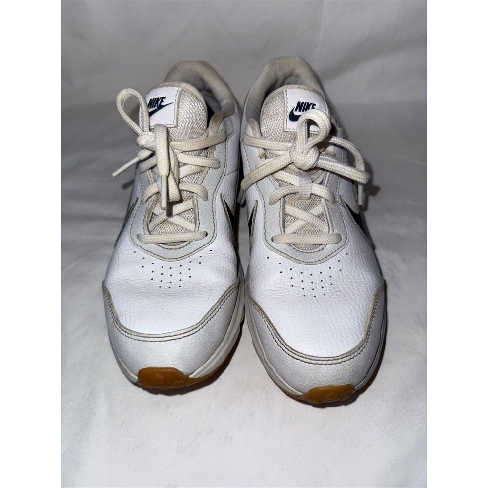 Nike Varsity CN9146-100 Youth 5 Running Shoe White Midnight Navy Leather Sneaker - Picture 2 of 8